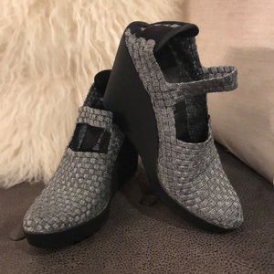 Steve madden weave silver and black wedges